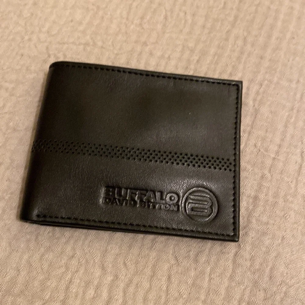 Buffalo David Bitton Perforated Black Wallet - Card Holder. New with box .